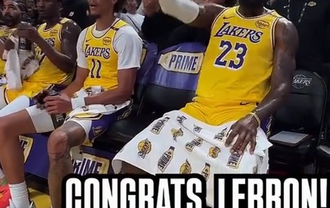 爱游戏官网-包含重要助攻引发热议！，詹姆斯在加拿大队比赛中最后时刻胜出赢得满堂喝彩的词条