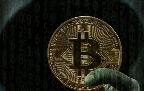 爱游戏app-比特币上扬势惊人，一夜飙升220%，加密市场沸腾